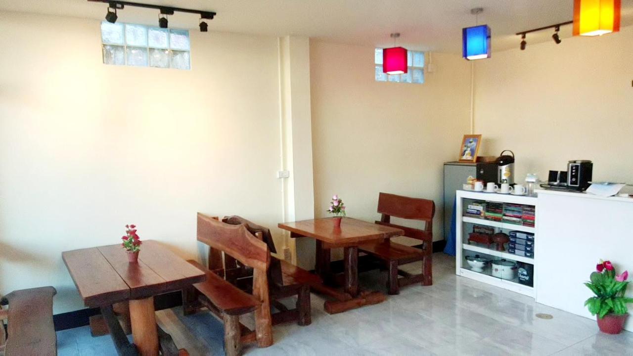 Titans House Chiang Dao Hostel Exterior photo
